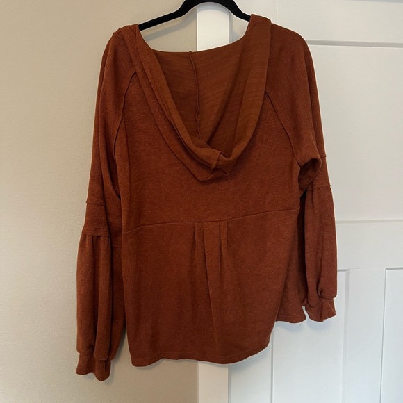 Women's Long Sleeve Button-Up Top - Brown - Picture 4 of 4